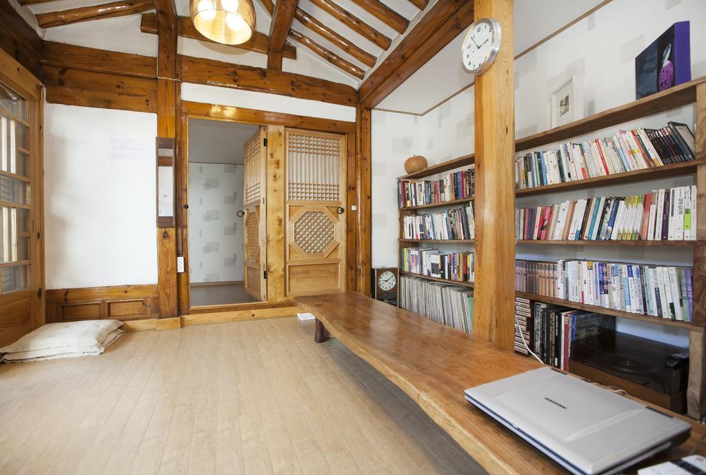 Vine Hanok Guesthouse Seoul Exterior foto